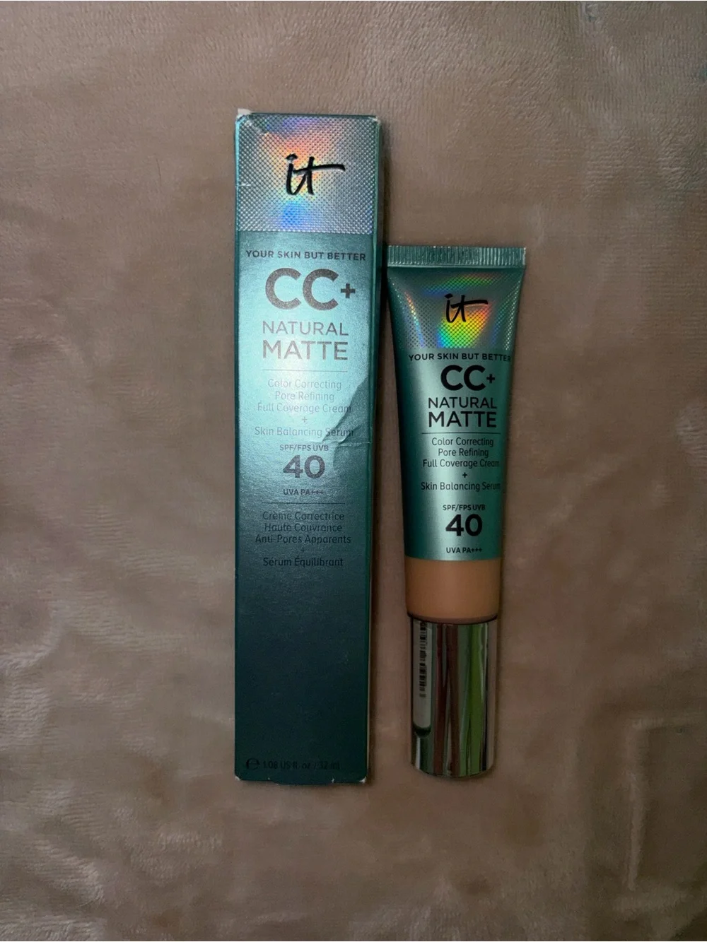 IT Cosmetics CC Natural Matte Color Correcting Pore Refining Full Coverage Cream